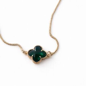 Necklace bracelet set Clover Pendant emerald